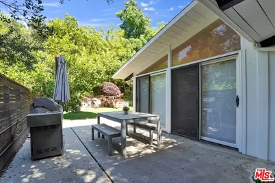 3500 Woodcliff Rd, Sherman Oaks, CA 91403 - Photo 37