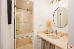 365 Burchett St, Glendale, CA 91203 - Photo 13