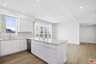 11042 La Maida St, North Hollywood, CA 91601 - Photo 5