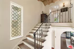1836 Outpost Dr, Los Angeles, CA 90068 - Photo 17