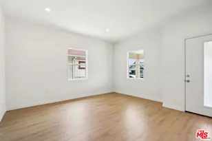 227 W 41st St, Los Angeles, CA 90037 - Photo 3