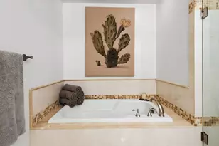 11582 Moorpark St, Studio City, CA 91602 - Photo 17
