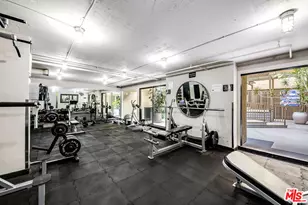 750 N Kings Rd, West Hollywood, CA 90069 - Photo 13