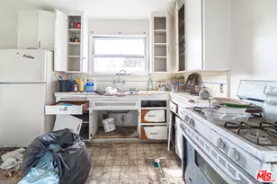 5607 Edgemar Ave, Los Angeles, CA 90043 - Photo 23