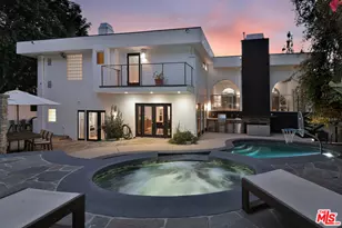 11528 Decente Dr, Studio City, CA 91604 - Photo 47