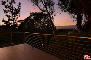 11528 Decente Dr, Studio City, CA 91604 - Photo 9