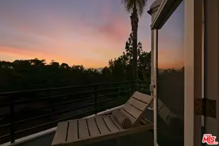11528 Decente Dr, Studio City, CA 91604 - Photo 25