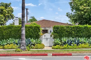 256 N Doheny Dr, Beverly Hills, CA 90211 - Photo 43