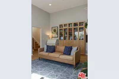 5936 Barton Ave, Los Angeles, CA 90038 - Photo 15