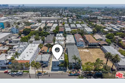 5936 Barton Ave, Los Angeles, CA 90038 - Photo 41
