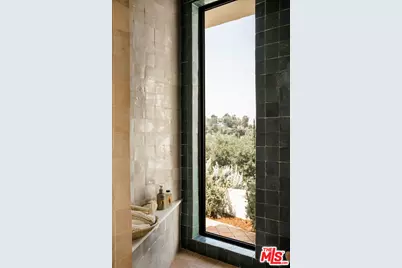 2558 Corralitas Dr, Los Angeles, CA 90039 - Photo 23