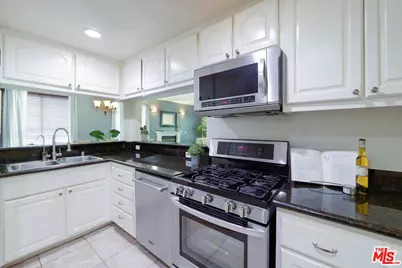 1401 S Bentley Ave #202, Los Angeles, CA 90025 - Photo 11