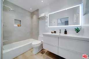 2602 Pacific Ave, Venice, CA 90291 - Photo 15