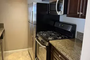 7320 Hawthorn Ave, Los Angeles, CA 90046 - Photo 7