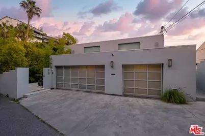 2183 Sunset Plaza Dr, Los Angeles, CA 90069 - Photo 3