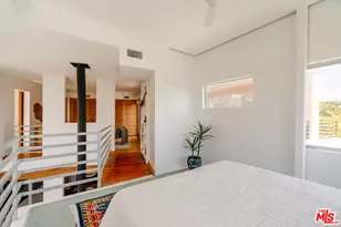 2734 Hollyridge Dr, Los Angeles, CA 90068 - Photo 25