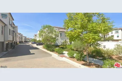 358 Serra St, Camarillo, CA 93010 - Photo 1