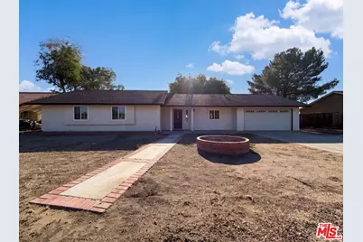 40733 176th St #E, Lancaster, CA 93535 - Photo 1