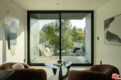 2635 Hargrave Dr, Los Angeles, CA 90068 - Photo 15