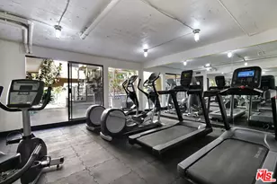 750 N Kings Rd, West Hollywood, CA 90069 - Photo 31