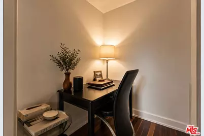 900 W Olympic Blvd #29H, Los Angeles, CA 90015 - Photo 9