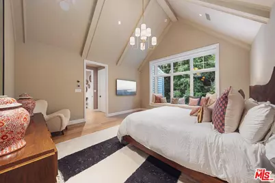 2600 Mandeville Canyon Rd, Los Angeles, CA 90049 - Photo 21
