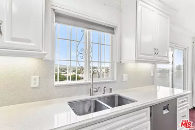 2343 Bullard Ave, Los Angeles, CA 90032 - Photo 11