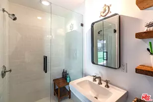 820 N Roxbury Dr, Beverly Hills, CA 90210 - Photo 39