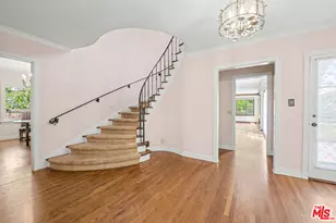 608 Trenton Dr, Beverly Hills, CA 90210 - Photo 5