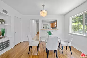 1142 S Windsor Blvd, Los Angeles, CA 90019 - Photo 5