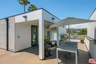 741 N Gramercy Pl, Los Angeles, CA 90038 - Photo 17