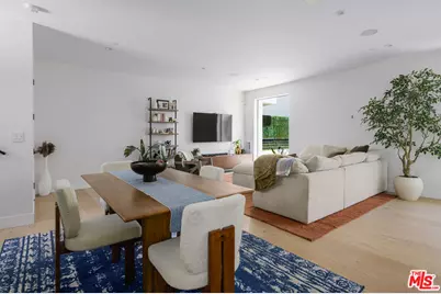 741 N Gramercy Pl, Los Angeles, CA 90038 - Photo 5