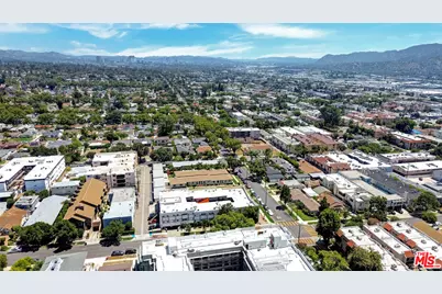 700 S 6th St, Burbank, CA 91501 - Photo 35