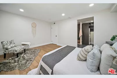 1010 Hammond St #306, West Hollywood, CA 90069 - Photo 21