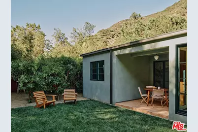 2633 Mandeville Canyon Rd, Los Angeles, CA 90049 - Photo 39