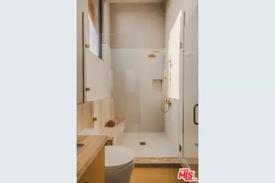 534 N Bronson Ave, Los Angeles, CA 90004 - Photo 29