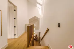 534 N Bronson Ave, Los Angeles, CA 90004 - Photo 31