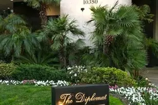 10350 Wilshire Blvd, Los Angeles, CA 90024 - Photo 19