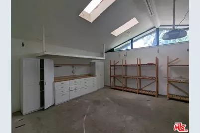 6220 Oakdale Ave, Woodland Hills, CA 91367 - Photo 41
