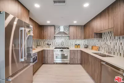 1021 S Shenandoah St #501, Los Angeles, CA 90035 - Photo 7