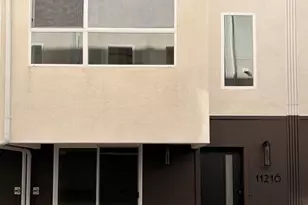 11222 W Victory Blvd, North Hollywood, CA 91606 - Photo 31