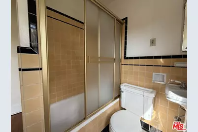 1546 Elevado St, Los Angeles, CA 90026 - Photo 13