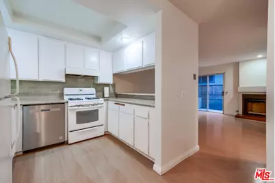 1077 W Kensington Rd #3, Los Angeles, CA 90026 - Photo 21