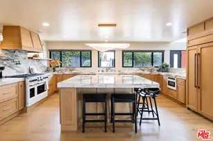 3525 Coast View Dr, Malibu, CA 90265 - Photo 5