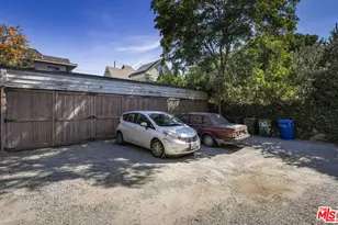 1017 W 24th St, Los Angeles, CA 90007 - Photo 29