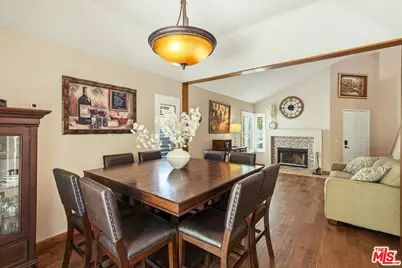 15301 Bittner Pl, Moorpark, CA 93021 - Photo 17