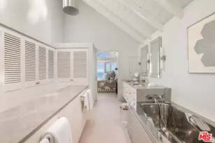 23758 Malibu Rd, Malibu, CA 90265 - Photo 29