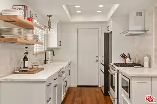 2219 Voorhees Ave, Redondo Beach, CA 90278 - Photo 1