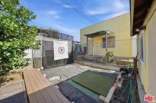 1220 Crenshaw Blvd, Los Angeles, CA 90019 - Photo 23