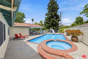 29107 Hillrise Dr, Agoura Hills, CA 91301 - Photo 25